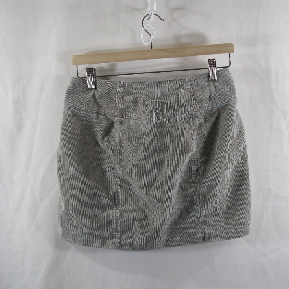 Gap Corduroy Skirt - Size 2 - Gently Worn - Picture 2 of 2